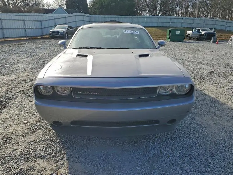 2014 DODGE CHALLENGER SXT  