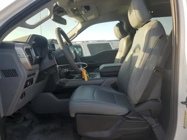2023 FORD F150 LIGHTNING PRO  