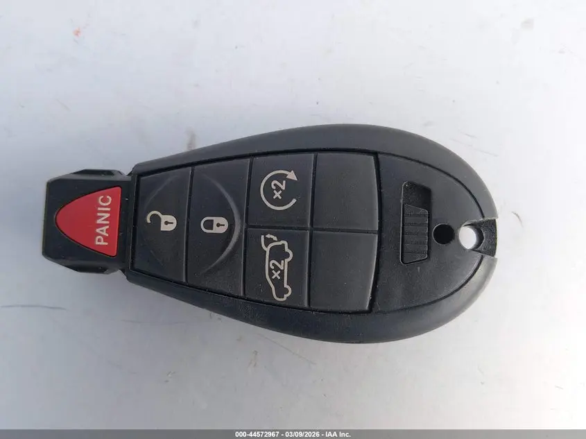 2011 JEEP GRAND CHEROKEE OVERLAND