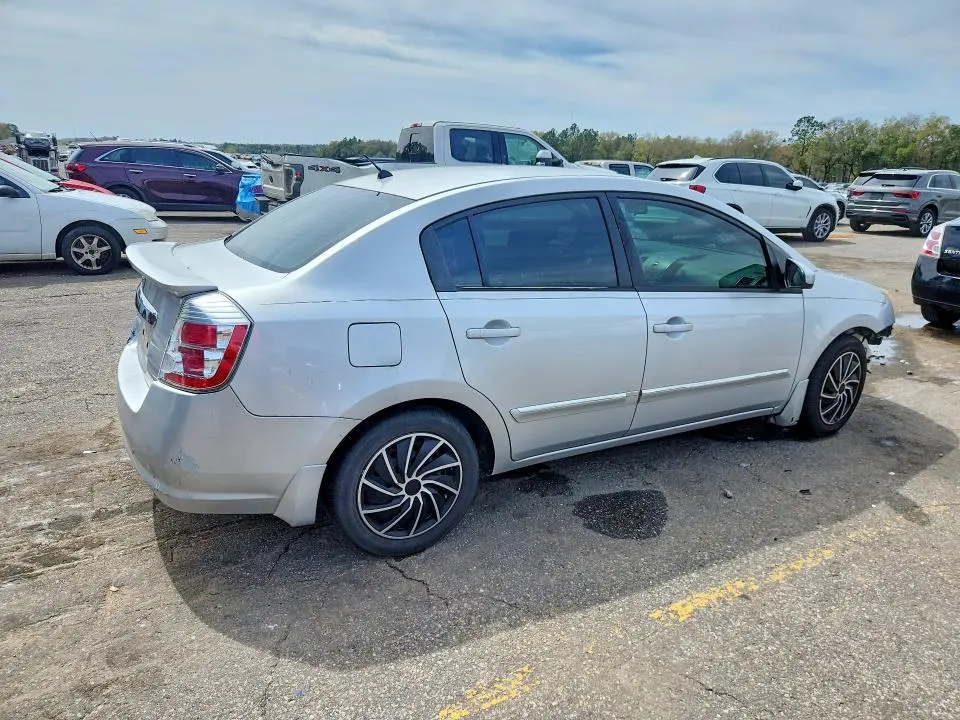 2012 NISSAN SENTRA 2.0  