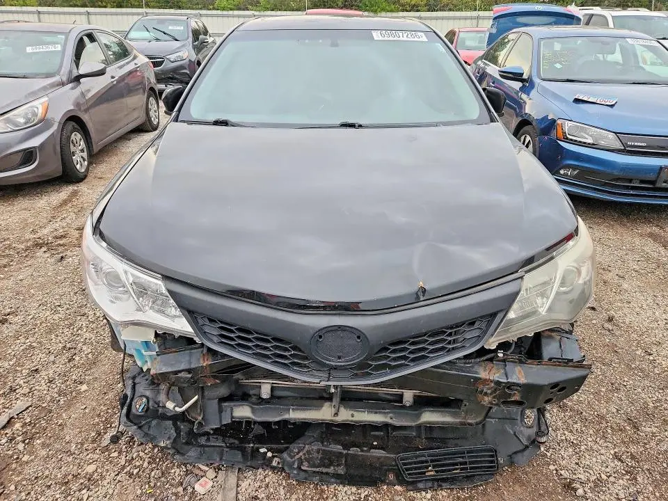 2014 TOYOTA CAMRY SE SPORT  