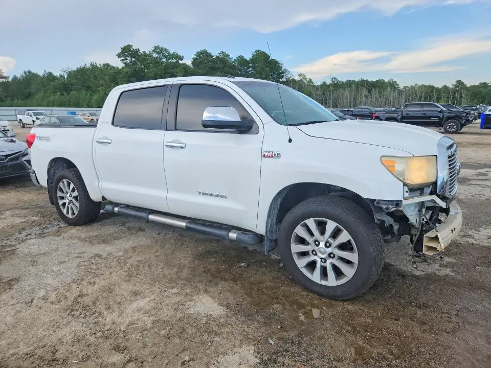 2012 TOYOTA TUNDRA CREWMAX LIMITED  
