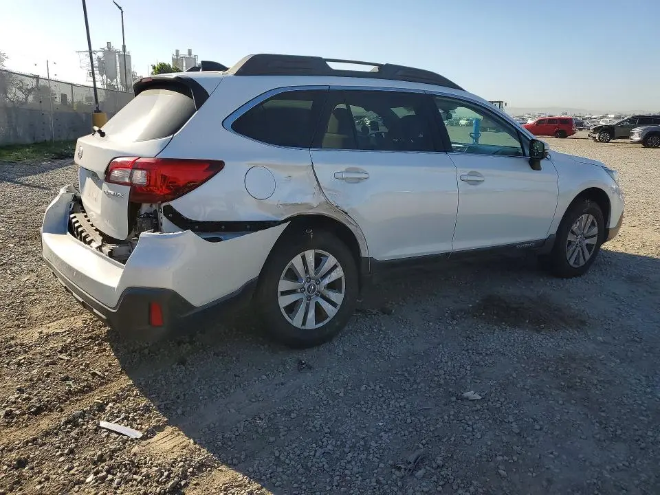 2019 SUBARU OUTBACK 2.5I PREMIUM  