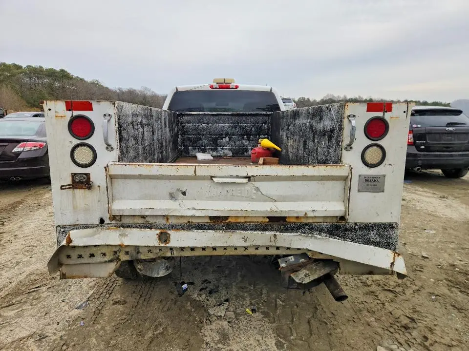 2011 CHEVROLET SILVERADO C2500 HEAVY DUTY  