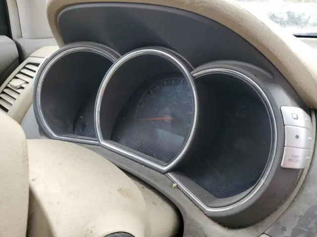 2011 NISSAN MURANO S  