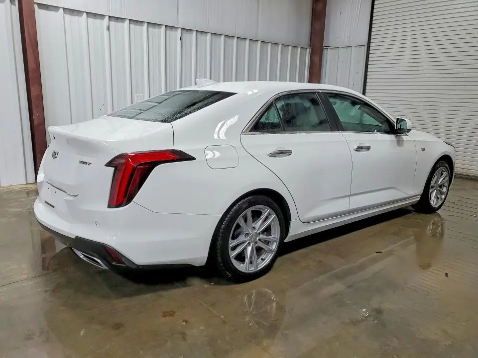 2026 CADILLAC CT4 LUXURY  
