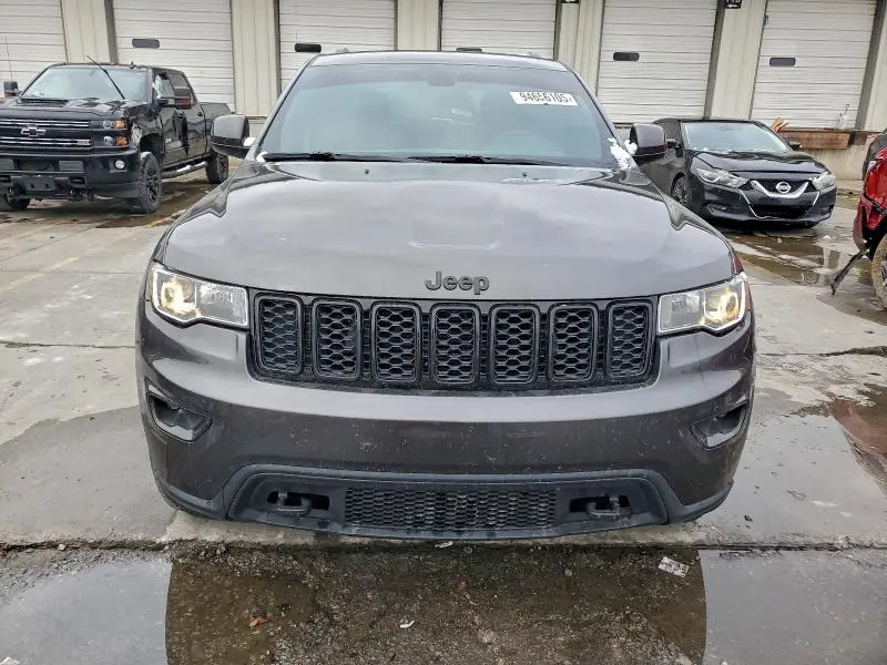 2017 JEEP GRAND CHEROKEE LAREDO  