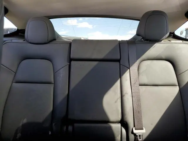2025 TESLA MODEL Y 