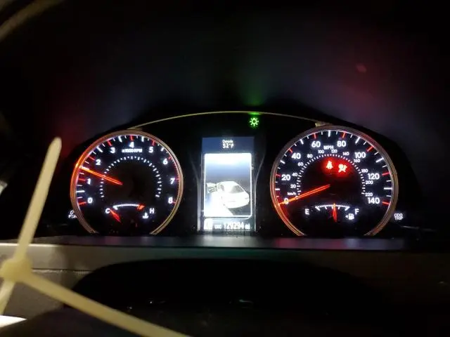 2015 TOYOTA CAMRY LE  