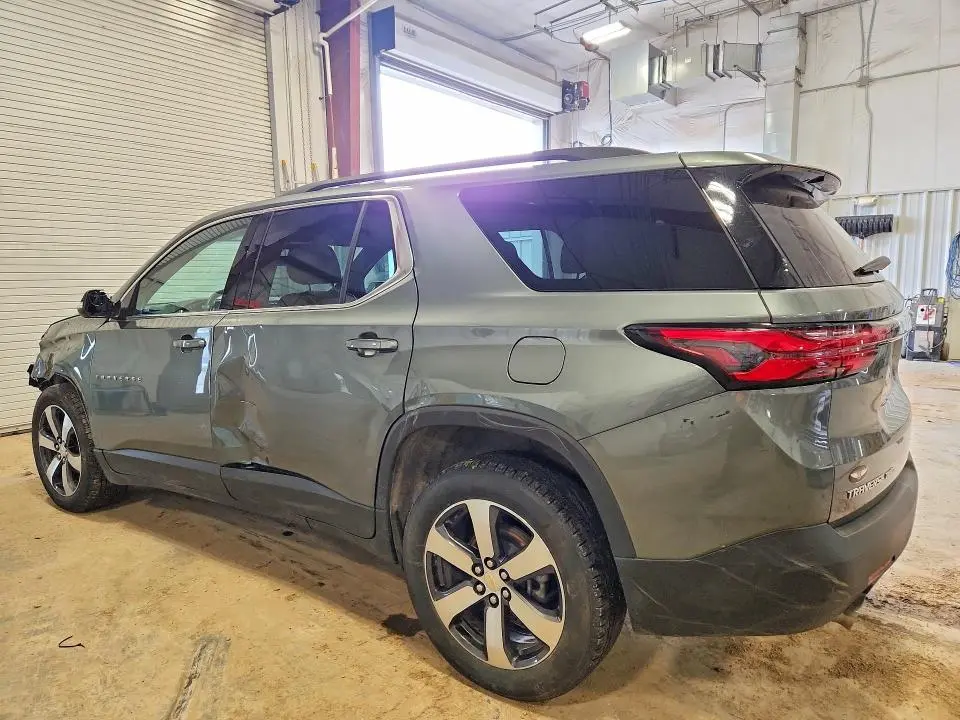 2023 CHEVROLET TRAVERSE LT  