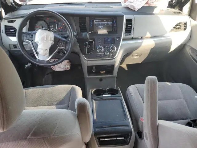 2016 TOYOTA SIENNA LE  