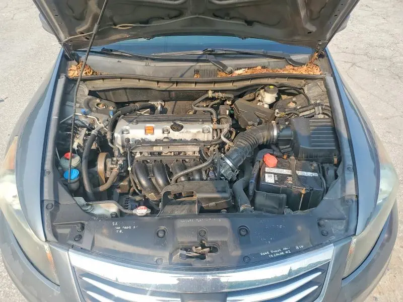 2011 HONDA ACCORD LX  