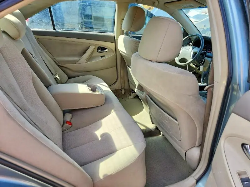 2011 TOYOTA CAMRY LE  