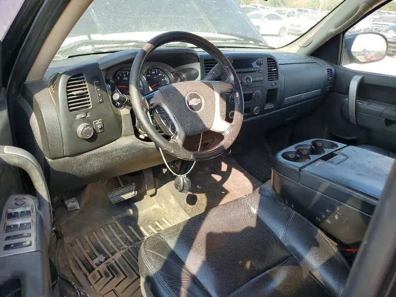 2010 CHEVROLET SILVERADO K1500 LT  