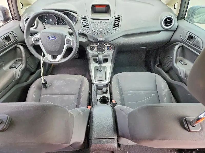 2017 FORD FIESTA SE  