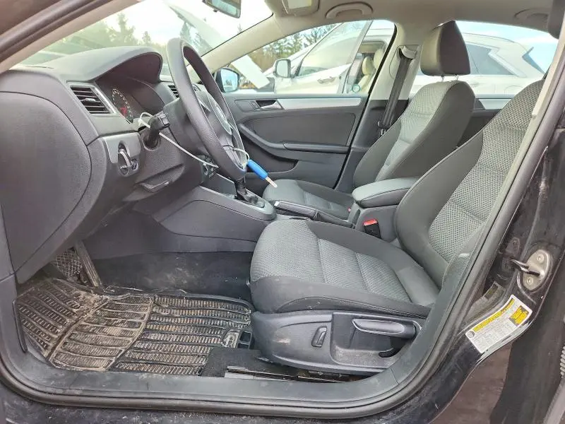 2014 VOLKSWAGEN JETTA SE  