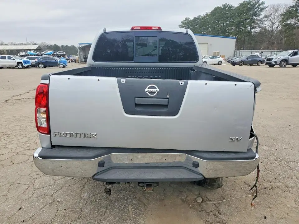 2016 NISSAN FRONTIER SV  