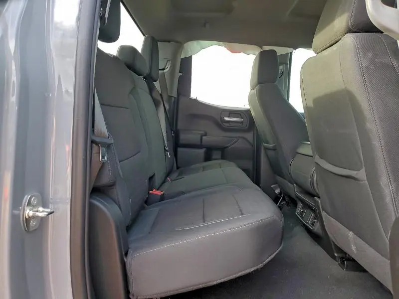 2024 CHEVROLET SILVERADO C1500 CUSTOM  