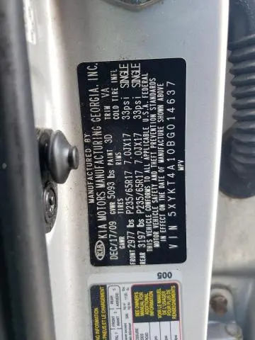 2011 KIA SORENTO BASE  