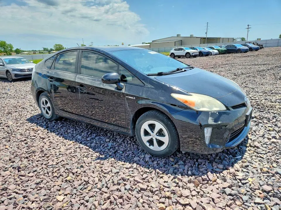 2013 TOYOTA PRIUS THREE  