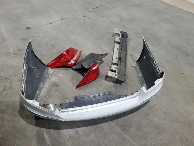 2013 HYUNDAI EQUUS SIGNATURE  