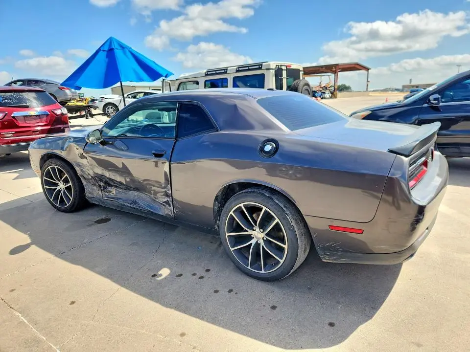 2017 DODGE CHALLENGER SXT  