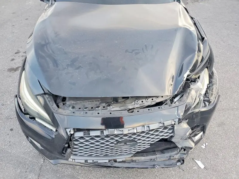 2018 INFINITI Q50 LUXE  