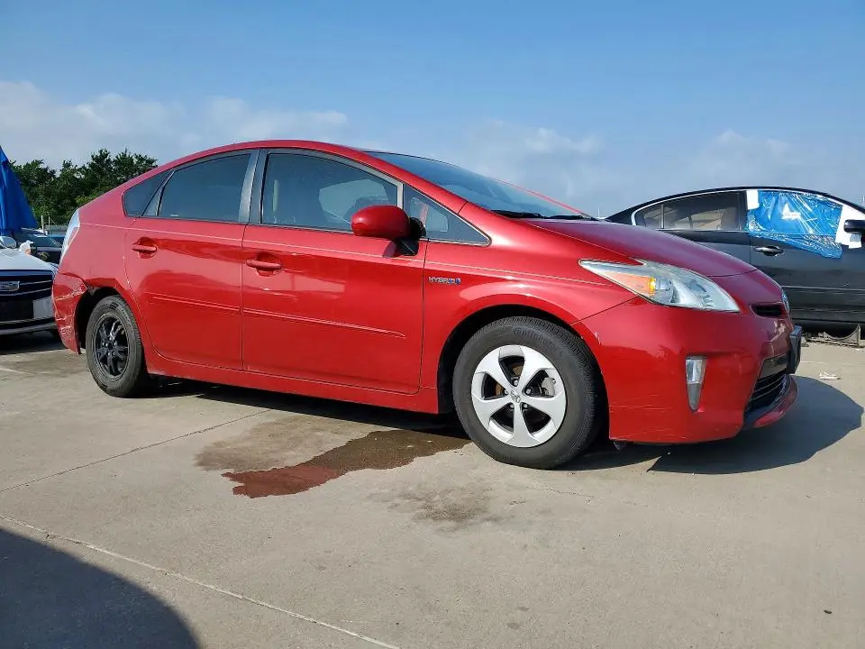 2015 TOYOTA PRIUS TWO  