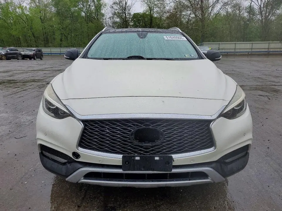 2018 INFINITI QX30 PREMIUM  