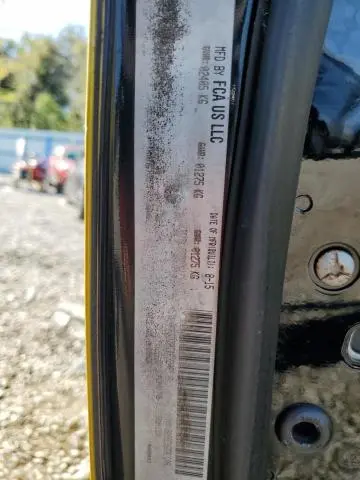 2015 DODGE CHALLENGER SXT PLUS  