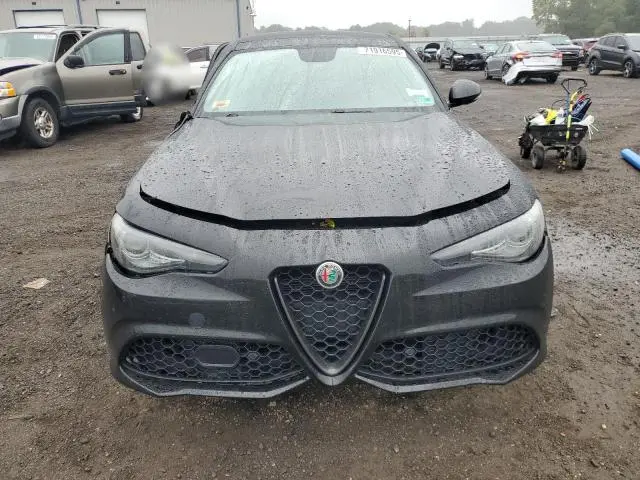 2018 ALFA ROMEO GIULIA TI Q4  