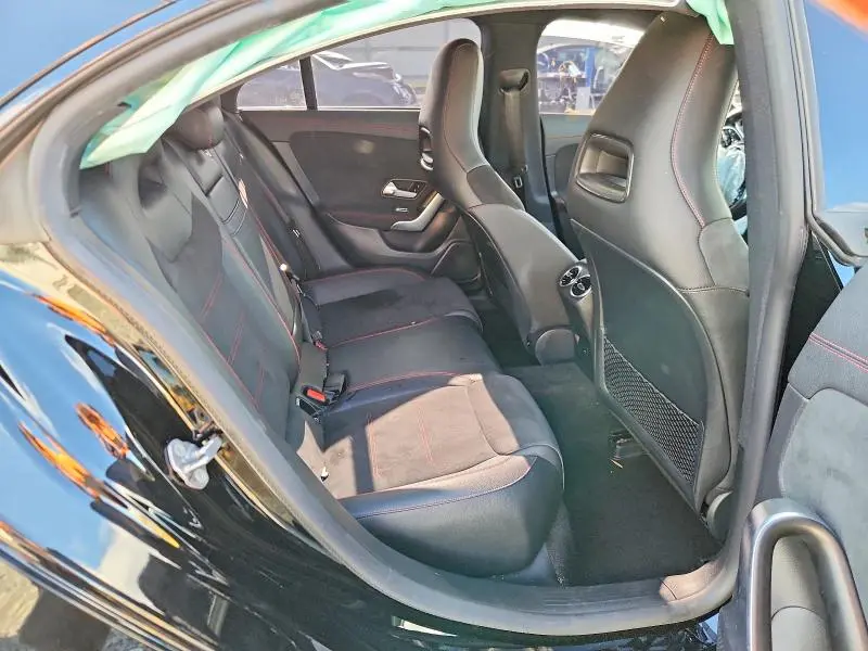 2023 MERCEDES-BENZ CLA 250 4MATIC  