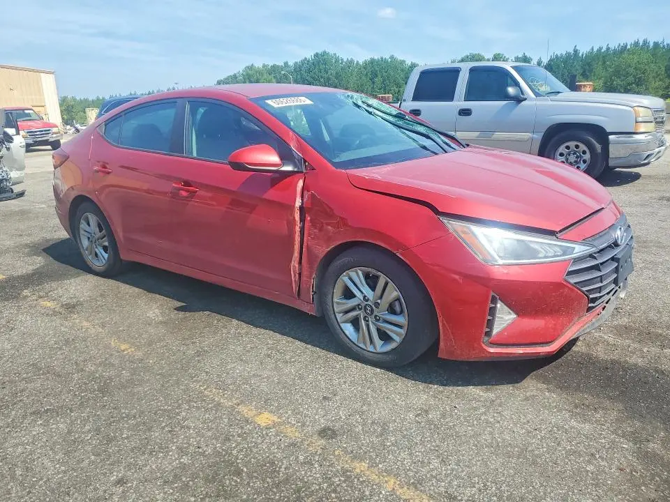 2019 HYUNDAI ELANTRA SEL  