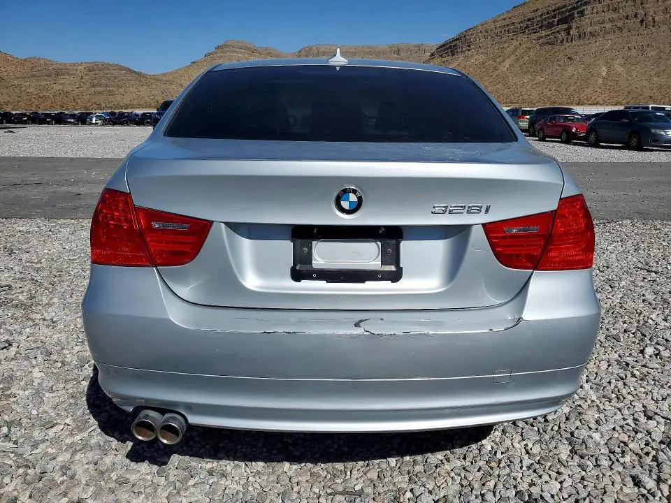 2011 BMW 328 XI  