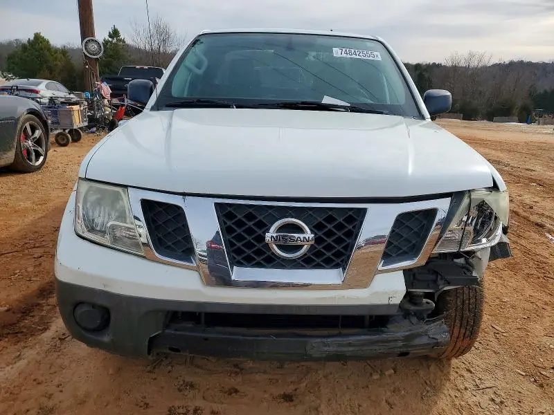 2018 NISSAN FRONTIER S  
