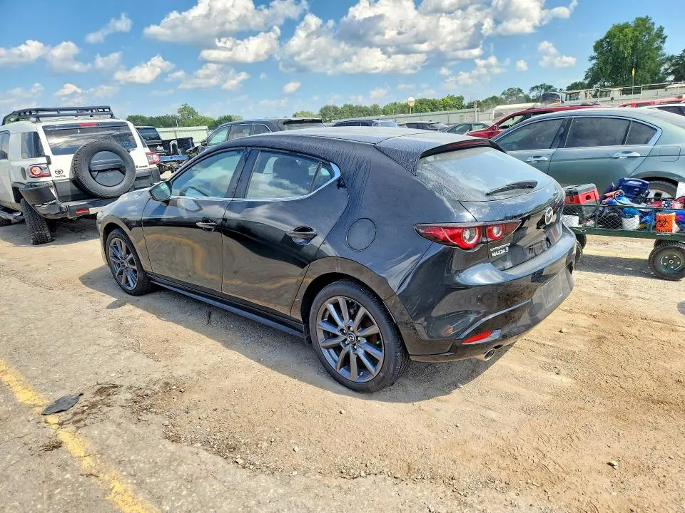 2025 MAZDA 3 PREFERRED  
