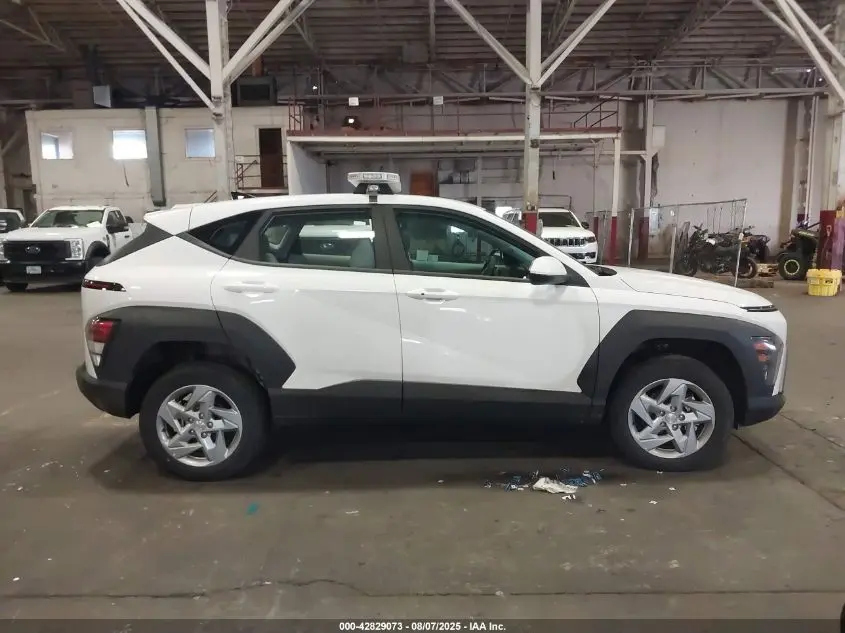 2024 HYUNDAI KONA SE