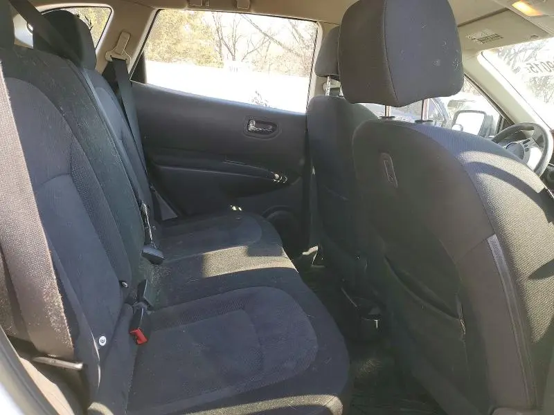 2012 NISSAN ROGUE S  