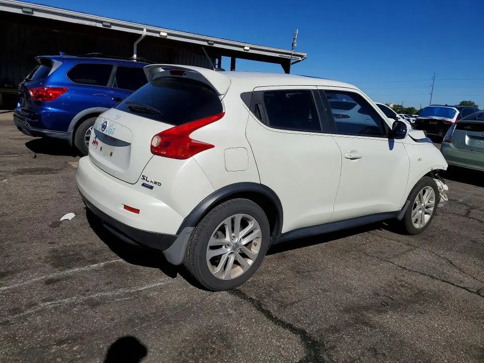 2013 NISSAN JUKE S  