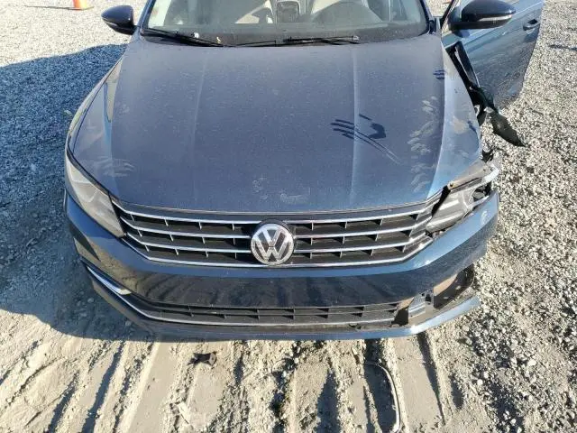 2019 VOLKSWAGEN PASSAT WOLFSBURG  