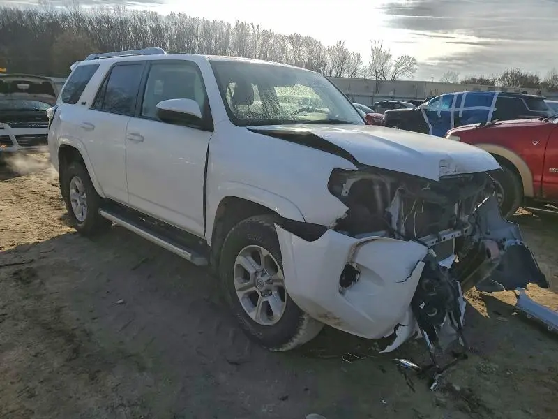 2014 TOYOTA 4RUNNER SR5  