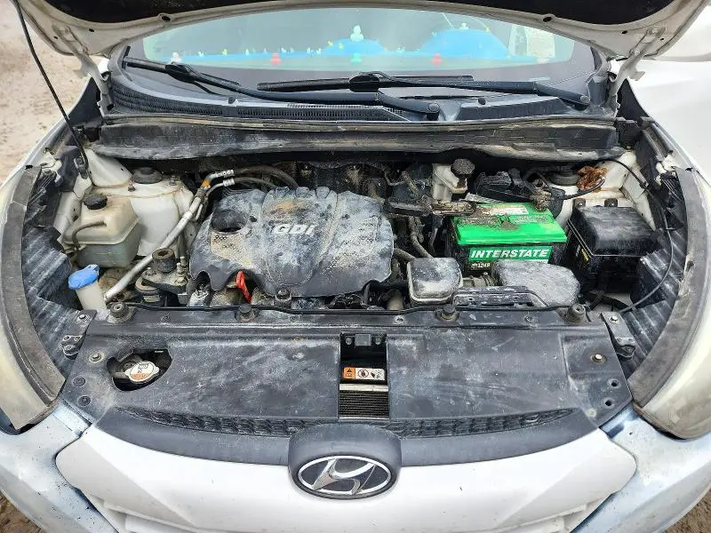 2014 HYUNDAI TUCSON SE  