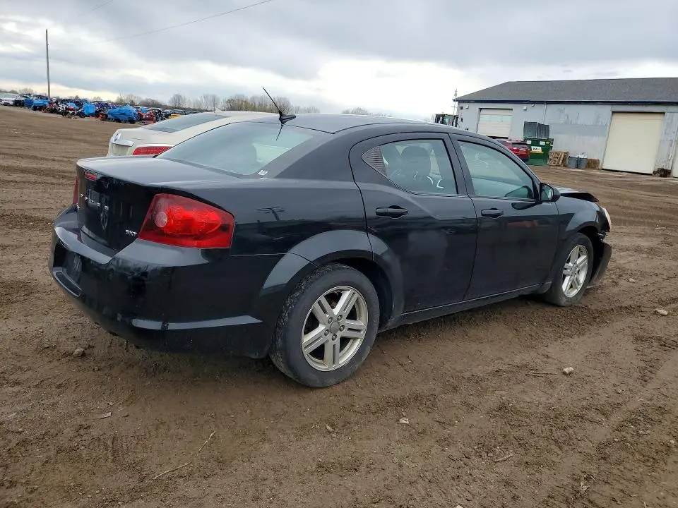 2012 DODGE AVENGER SXT  