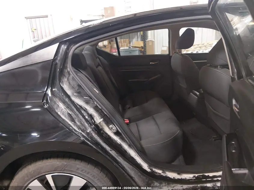 2021 NISSAN ALTIMA SV FWD