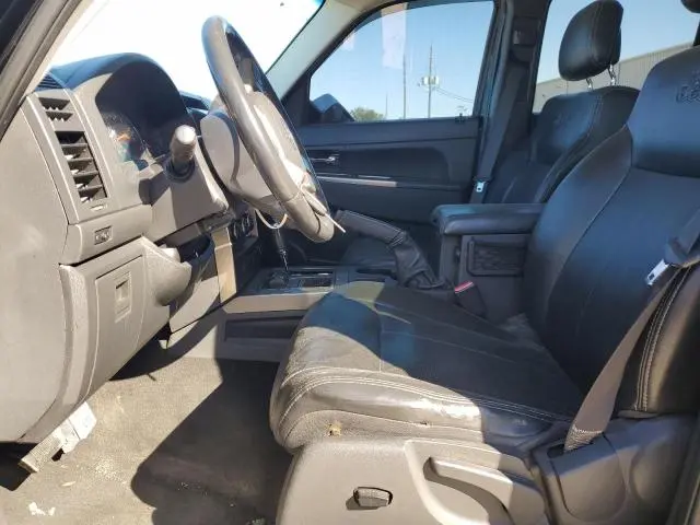 2012 JEEP LIBERTY JET  