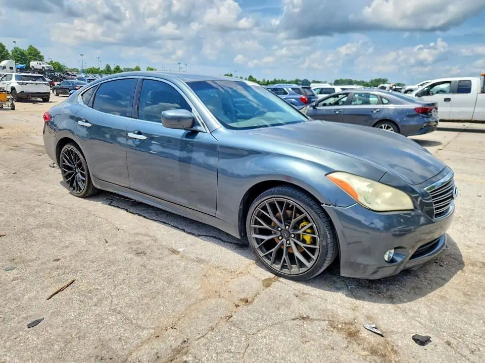 2011 INFINITI M37 BASE  