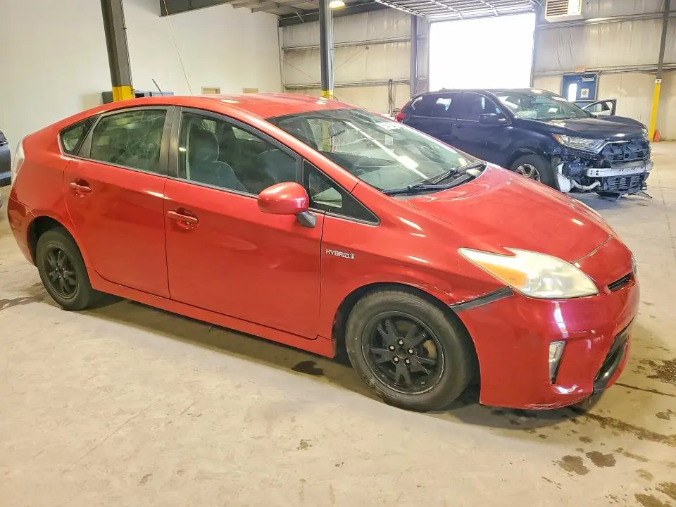 2012 TOYOTA PRIUS TWO  
