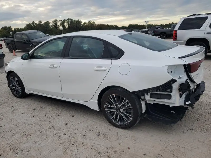 2023 KIA FORTE GT LINE  