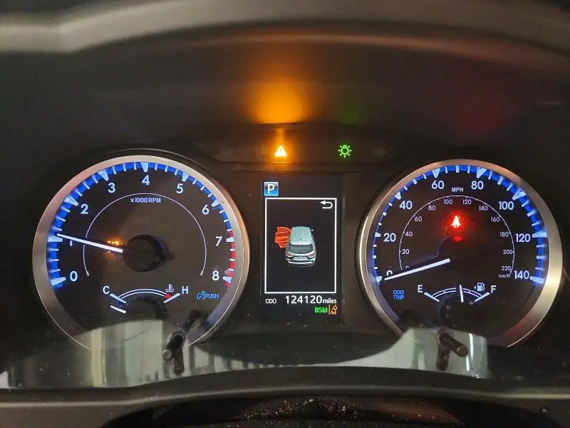 2019 TOYOTA HIGHLANDER LE PLUS  