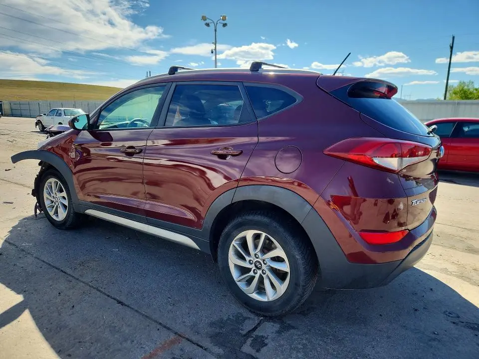 2017 HYUNDAI TUCSON SE  